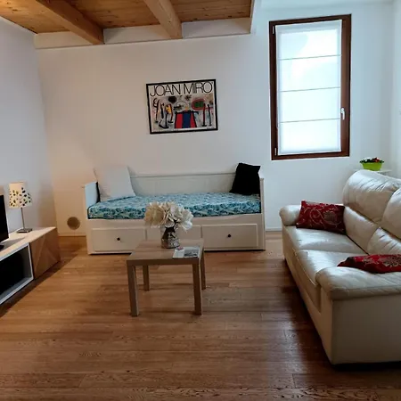 Residenza Del Gufo 15 Minutes To Venice - Free Parking Apartament